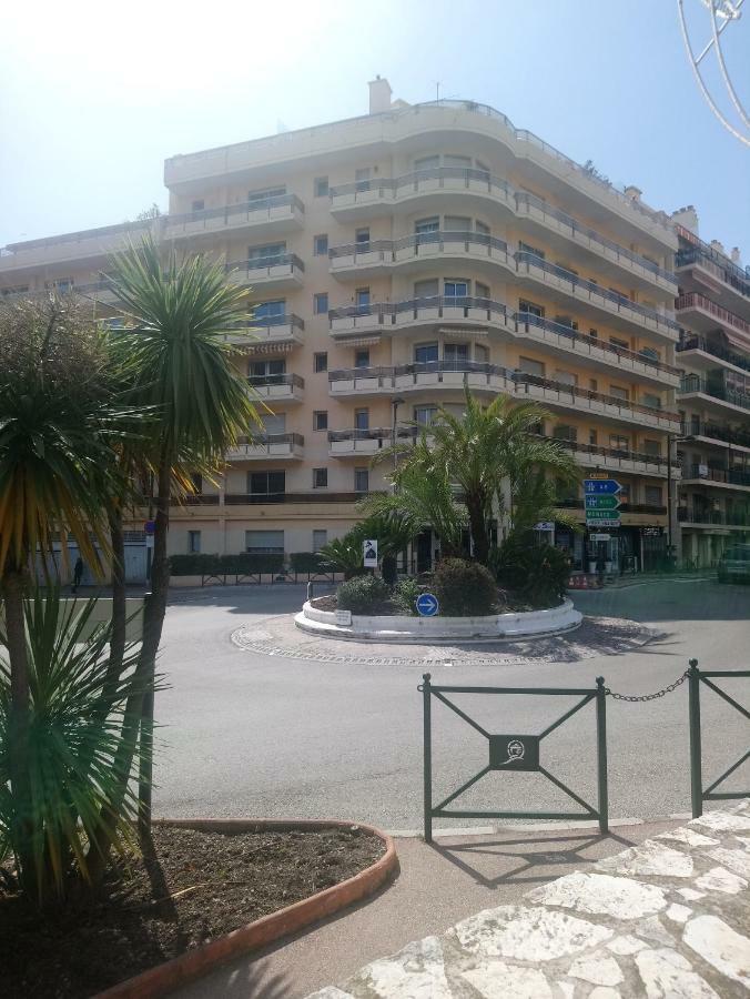 Joli Appartement Entre Menton Et Monaco Roquebrune-Cap-Martin Exterior photo
